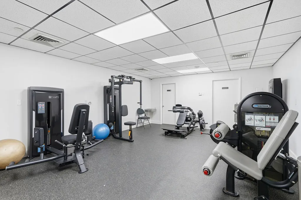 1201 S Ocean Drive Hollywood FL 33019
