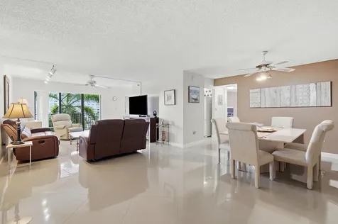 1201 S Ocean Drive Hollywood FL 33019