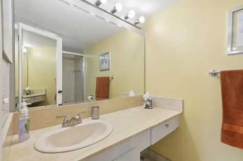 1201 S Ocean Drive Hollywood FL 33019