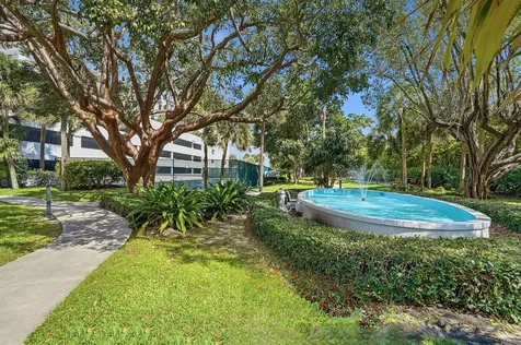 1201 S Ocean Drive Hollywood FL 33019