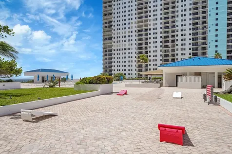 1201 S Ocean Drive Hollywood FL 33019