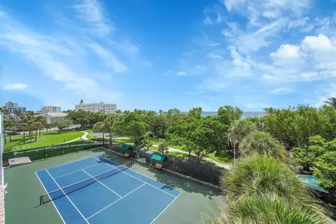1201 S Ocean Drive Hollywood FL 33019