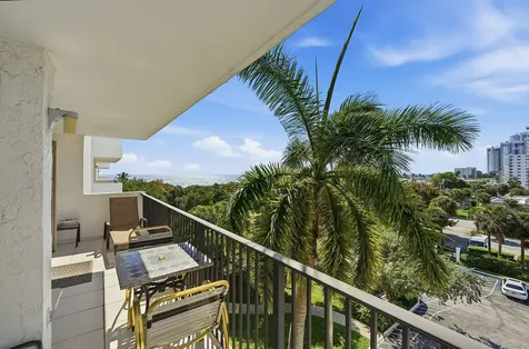 1201 S Ocean Drive Hollywood FL 33019