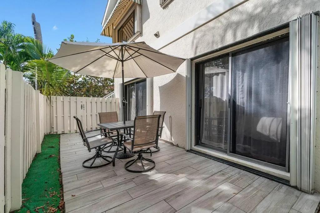 820 Bella Vista Court S Jupiter FL 33477