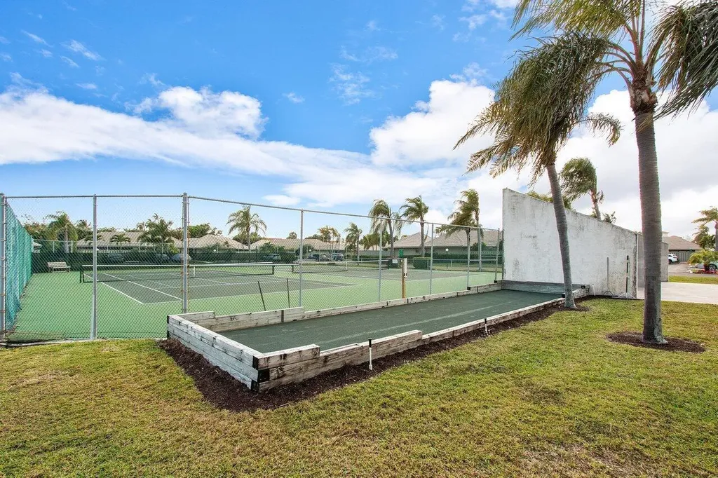 820 Bella Vista Court S Jupiter FL 33477