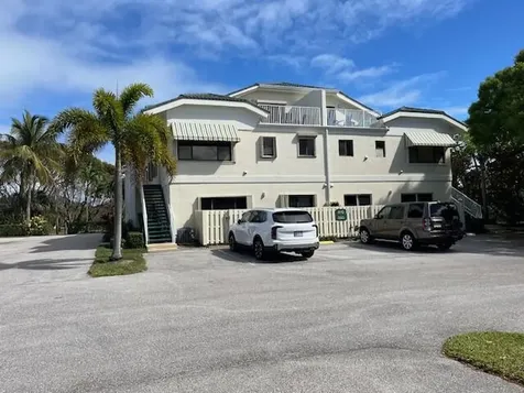 820 Bella Vista Court S Jupiter FL 33477