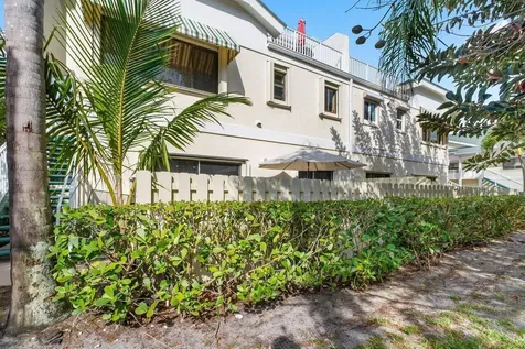 820 Bella Vista Court S Jupiter FL 33477