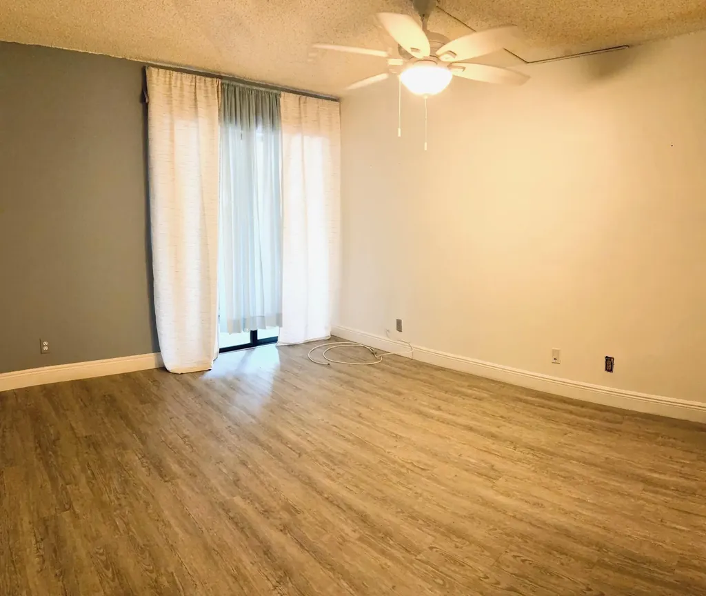 2316 S Cypress Bend Drive Pompano Beach FL 33069