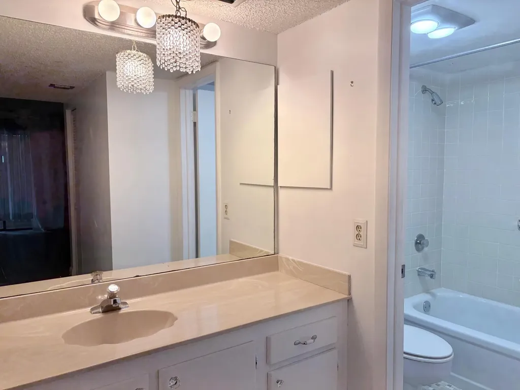 2316 S Cypress Bend Drive Pompano Beach FL 33069