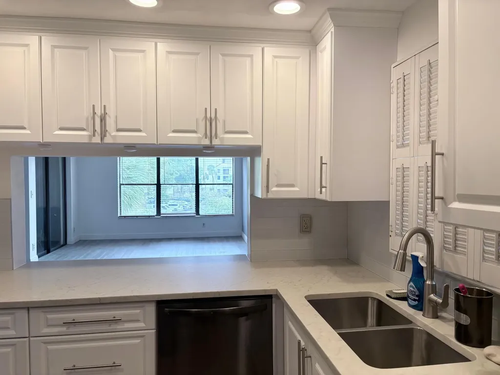2316 S Cypress Bend Drive Pompano Beach FL 33069