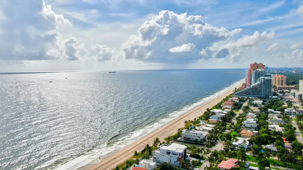 2821 N Ocean Boulevard Fort Lauderdale FL 33308