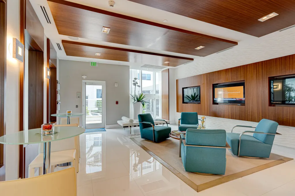 2821 N Ocean Boulevard Fort Lauderdale FL 33308