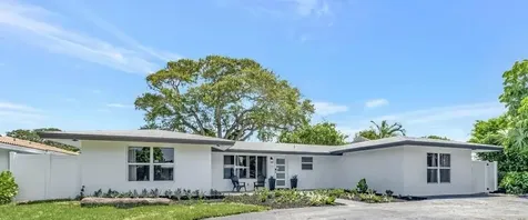 1950 NE 30th Street Lighthouse Point FL 33064