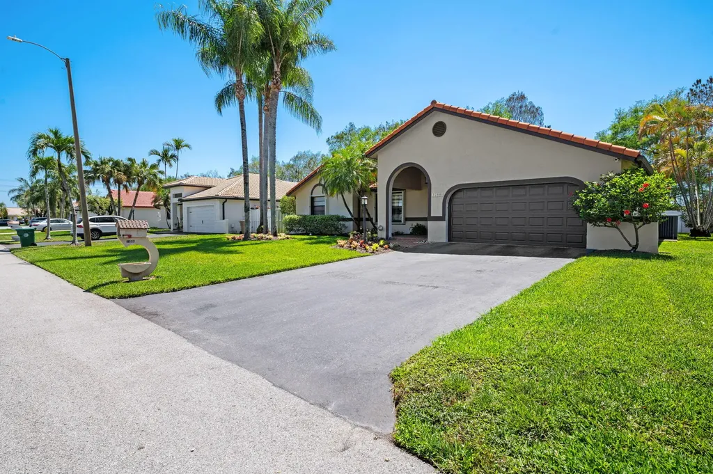 15900 Sedgewyck Circle S Davie FL 33331