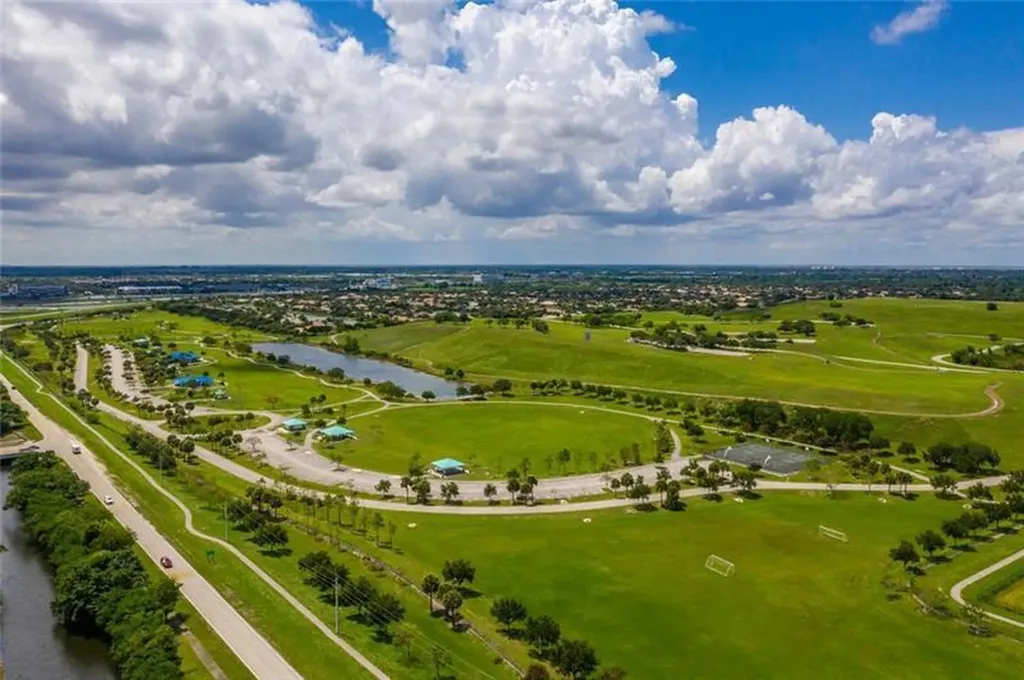 15900 Sedgewyck Circle S Davie FL 33331