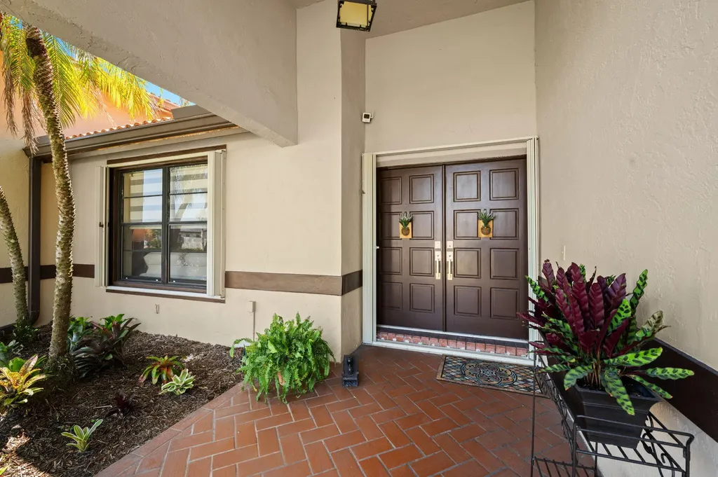 15900 Sedgewyck Circle S Davie FL 33331