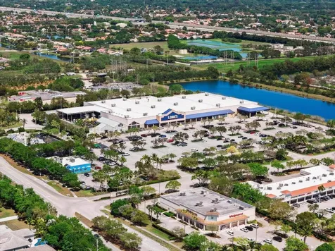 15900 Sedgewyck Circle S Davie FL 33331