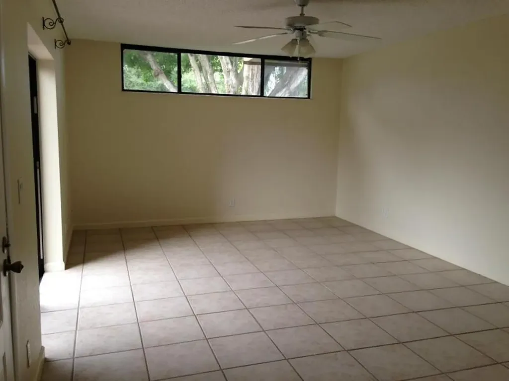 8285 Severn Drive Boca Raton FL 33433