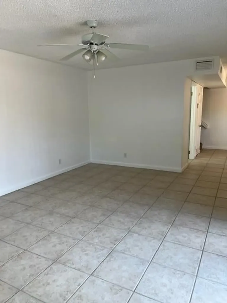 8285 Severn Drive Boca Raton FL 33433