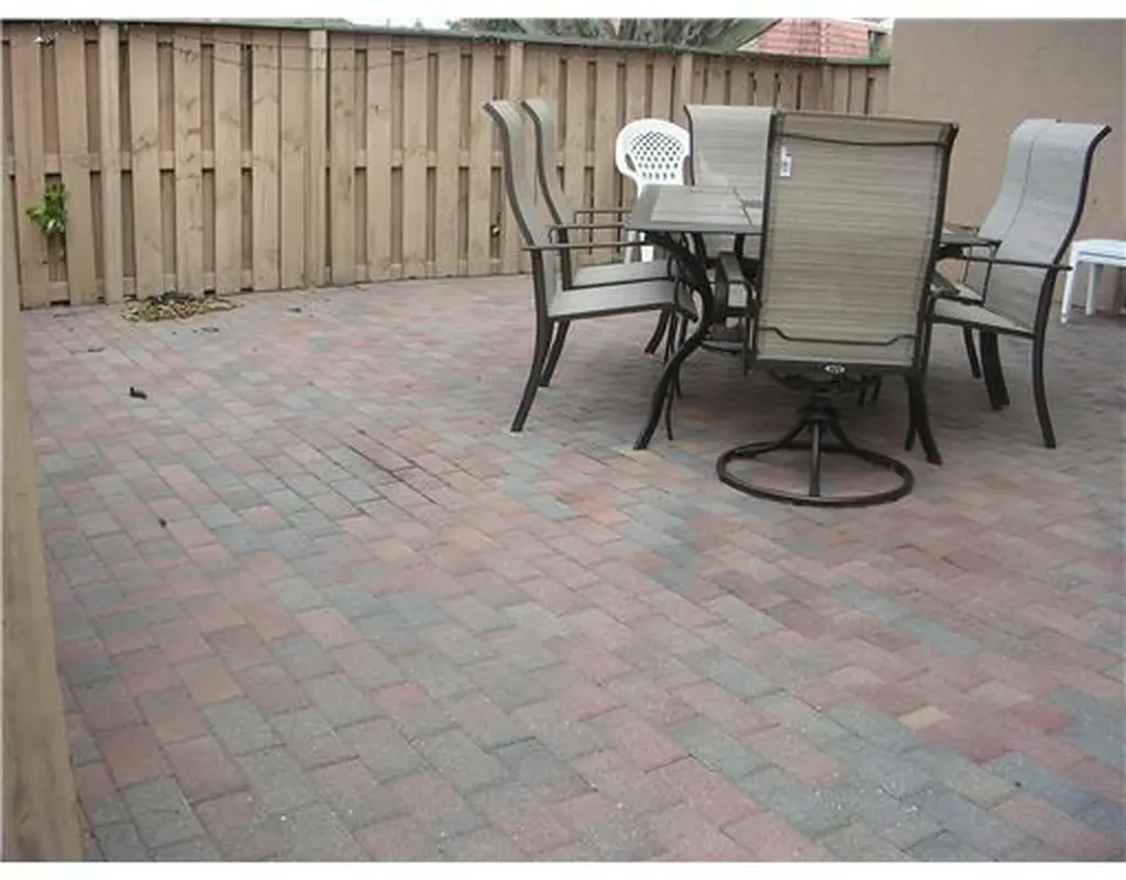 8285 Severn Drive Boca Raton FL 33433