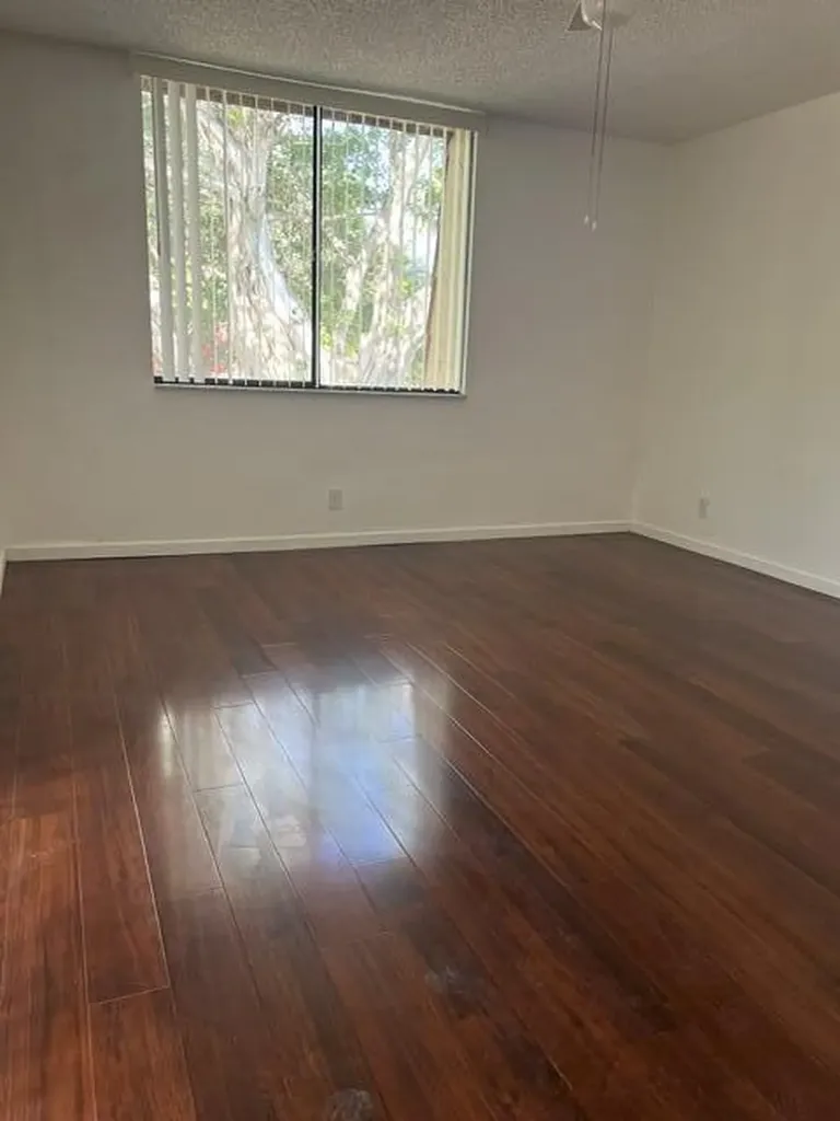 8285 Severn Drive Boca Raton FL 33433