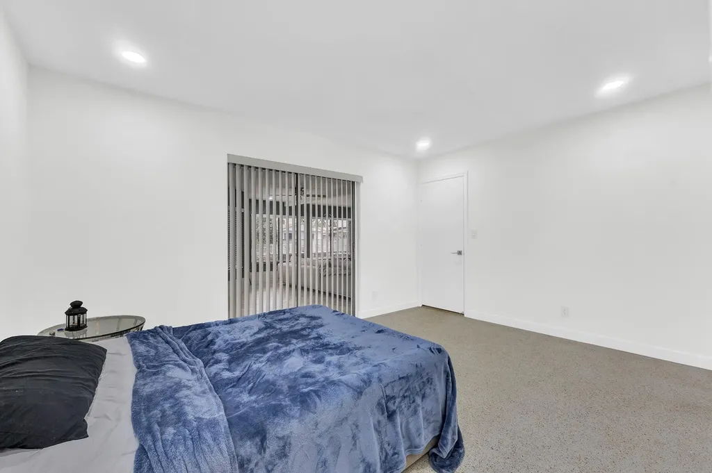 5921 NE 15th Avenue Fort Lauderdale FL 33334