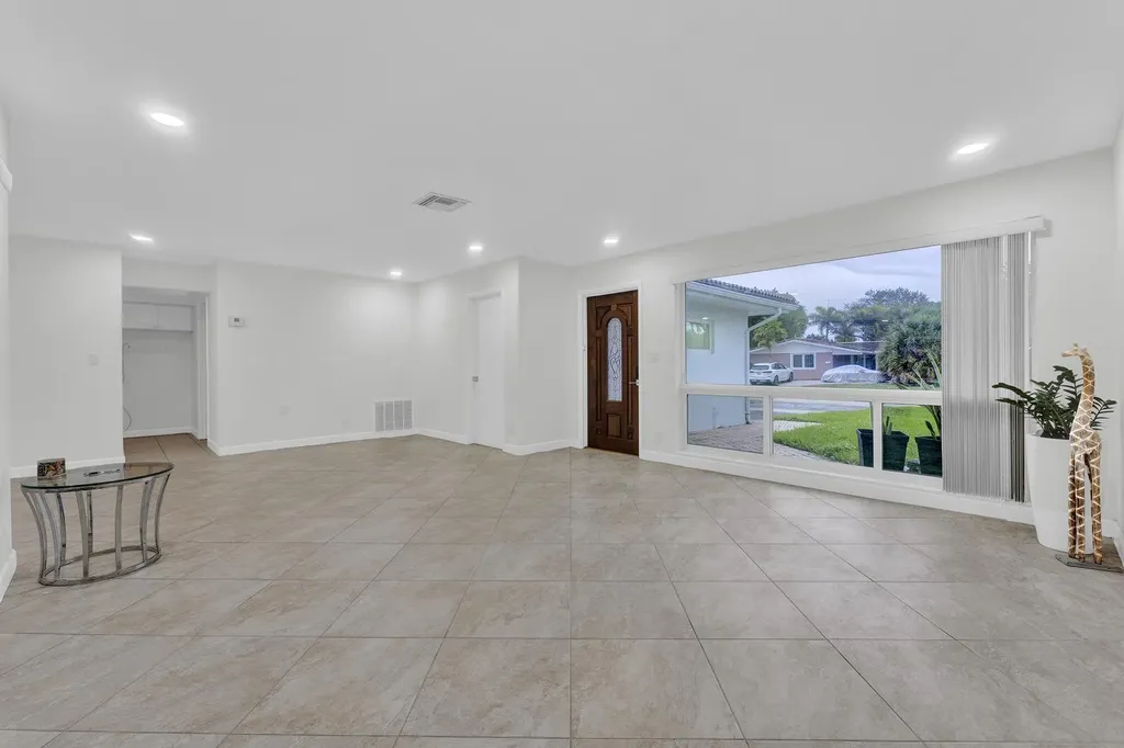5921 NE 15th Avenue Fort Lauderdale FL 33334