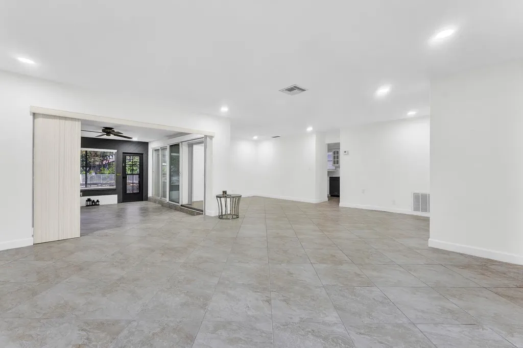 5921 NE 15th Avenue Fort Lauderdale FL 33334