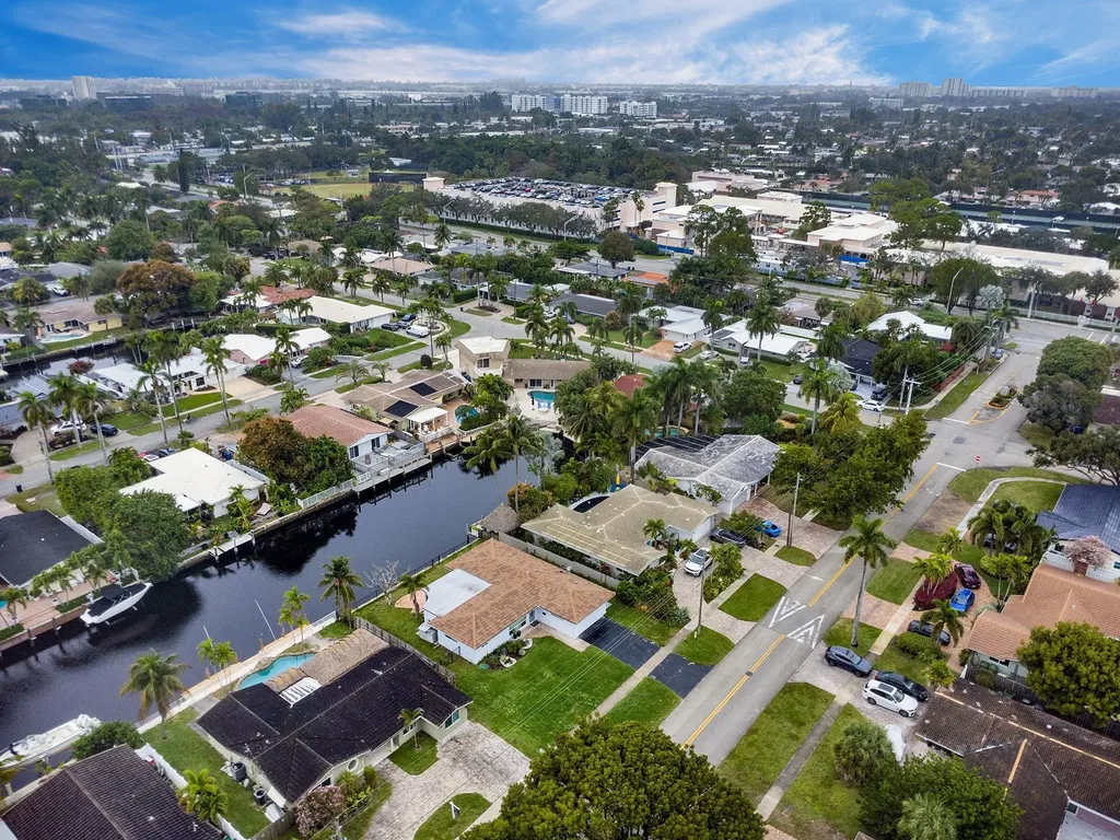 5921 NE 15th Avenue Fort Lauderdale FL 33334