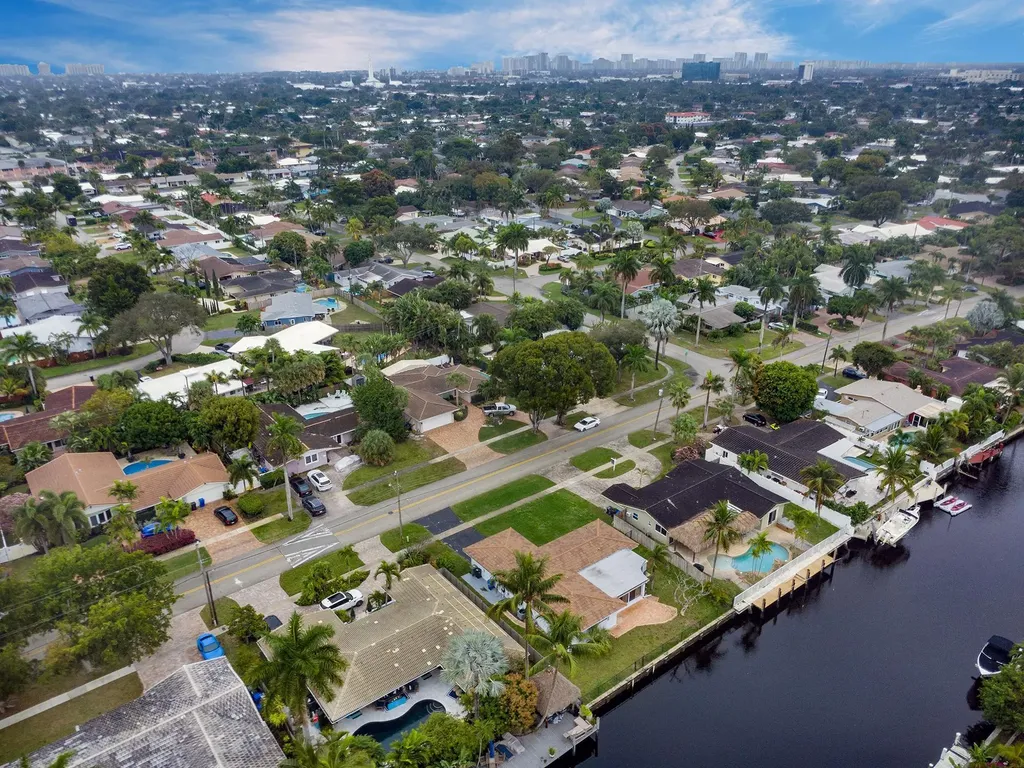 5921 NE 15th Avenue Fort Lauderdale FL 33334
