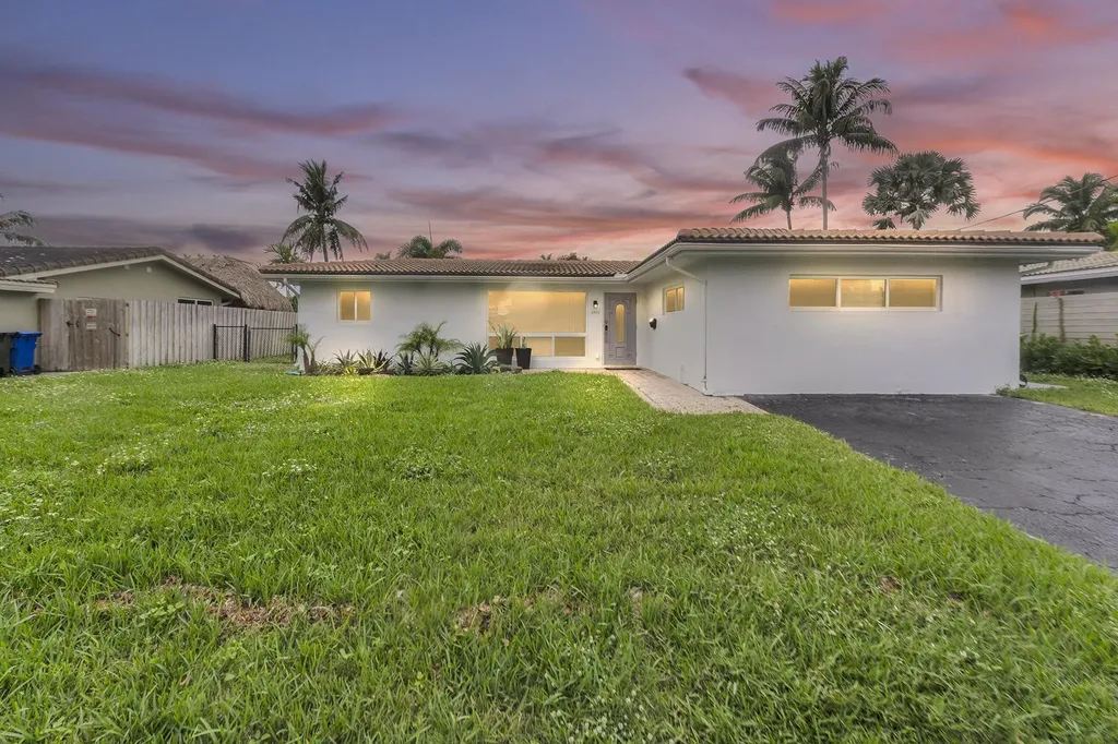5921 NE 15th Avenue Fort Lauderdale FL 33334