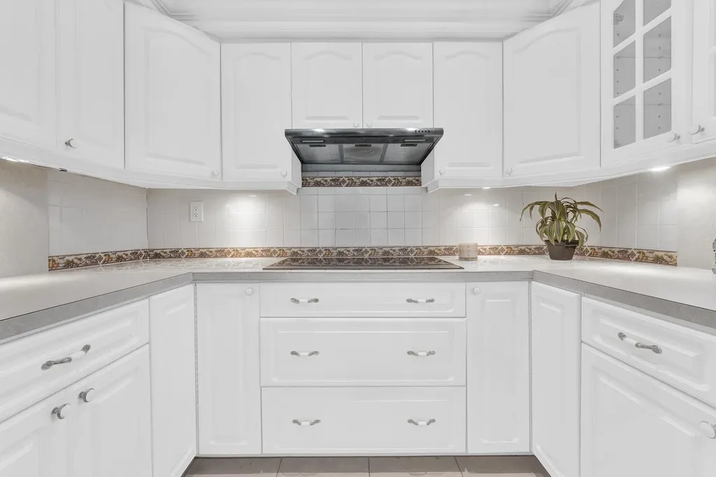 5921 NE 15th Avenue Fort Lauderdale FL 33334