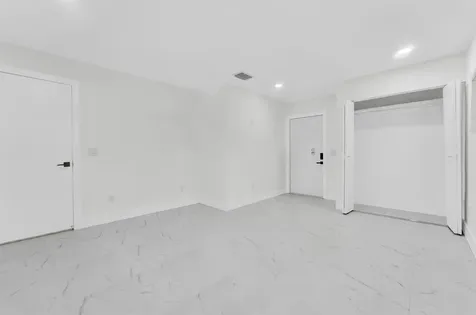 5921 NE 15th Avenue Fort Lauderdale FL 33334
