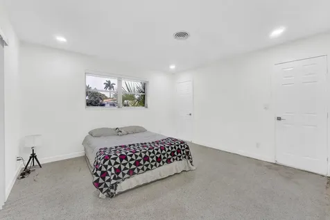 5921 NE 15th Avenue Fort Lauderdale FL 33334