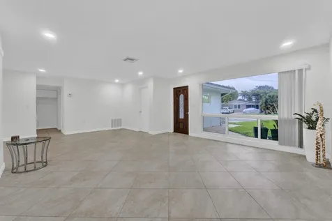 5921 NE 15th Avenue Fort Lauderdale FL 33334