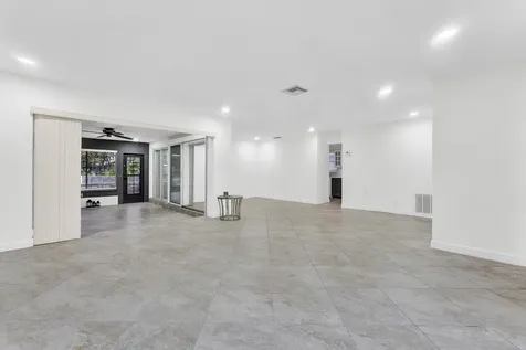 5921 NE 15th Avenue Fort Lauderdale FL 33334