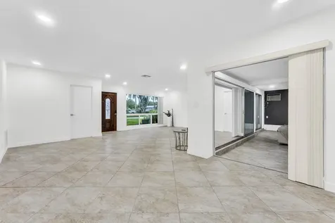 5921 NE 15th Avenue Fort Lauderdale FL 33334