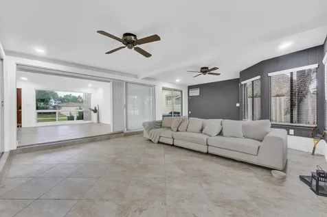 5921 NE 15th Avenue Fort Lauderdale FL 33334