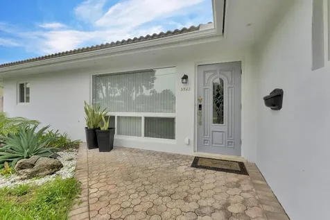 5921 NE 15th Avenue Fort Lauderdale FL 33334