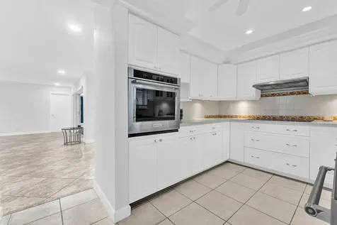5921 NE 15th Avenue Fort Lauderdale FL 33334