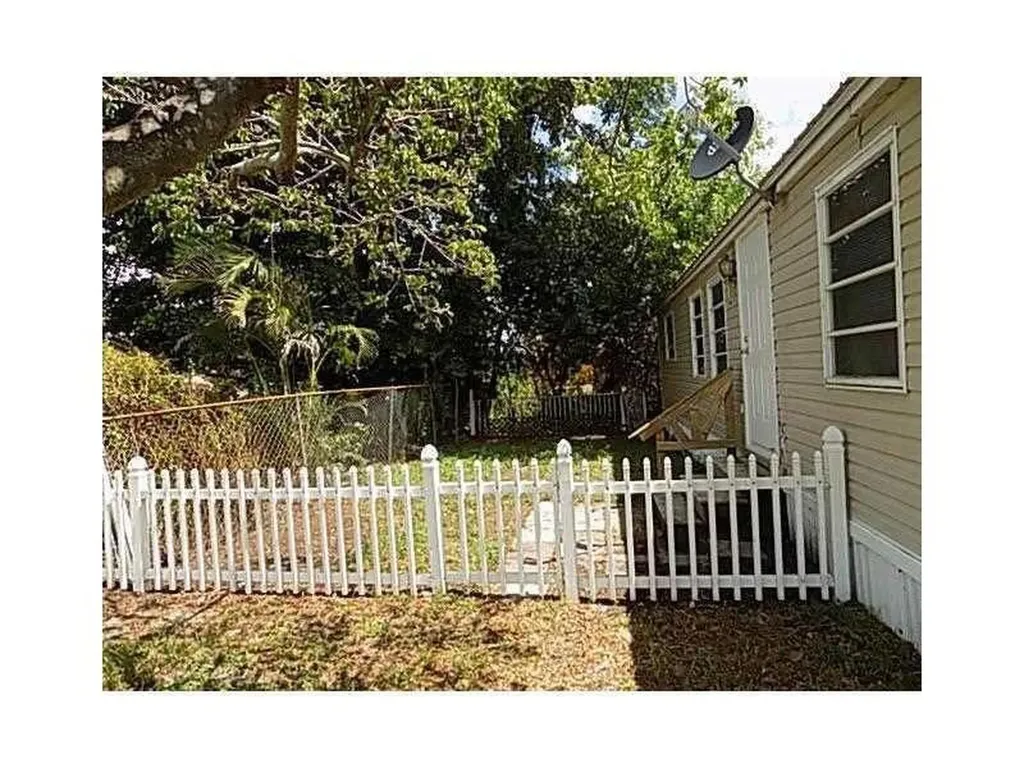 10480 S 228th Lane Boca Raton FL 33428