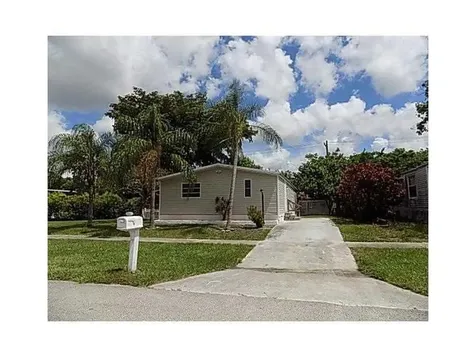 10480 S 228th Lane Boca Raton FL 33428