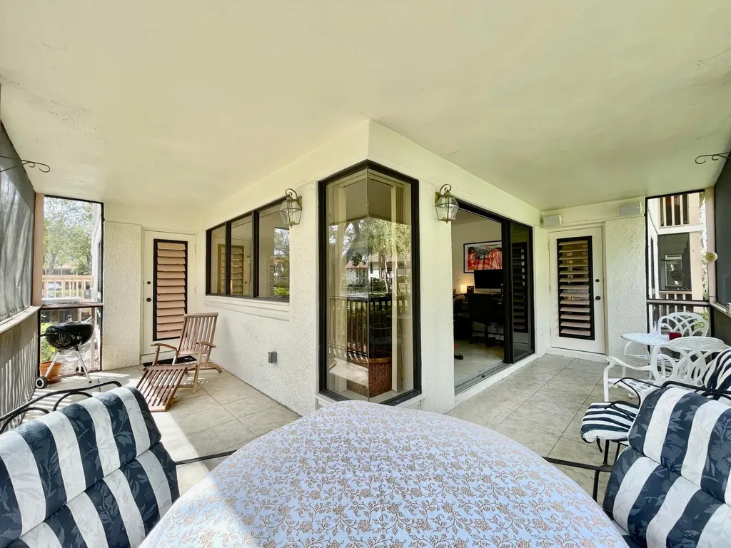 137 Brackenwood Road Palm Beach Gardens FL 33418
