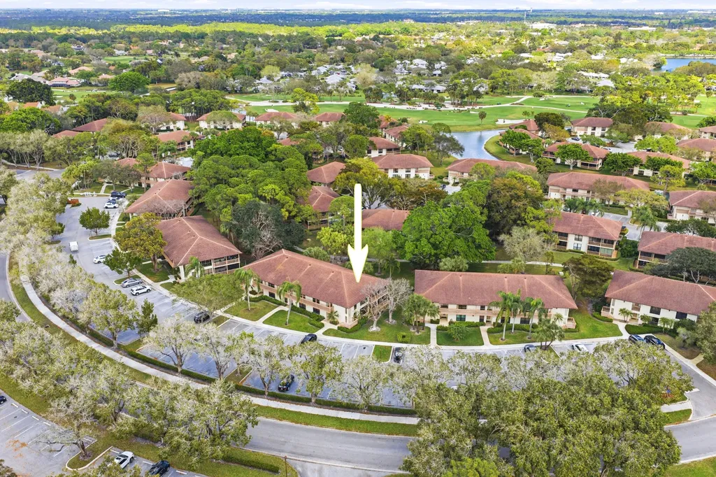 137 Brackenwood Road Palm Beach Gardens FL 33418