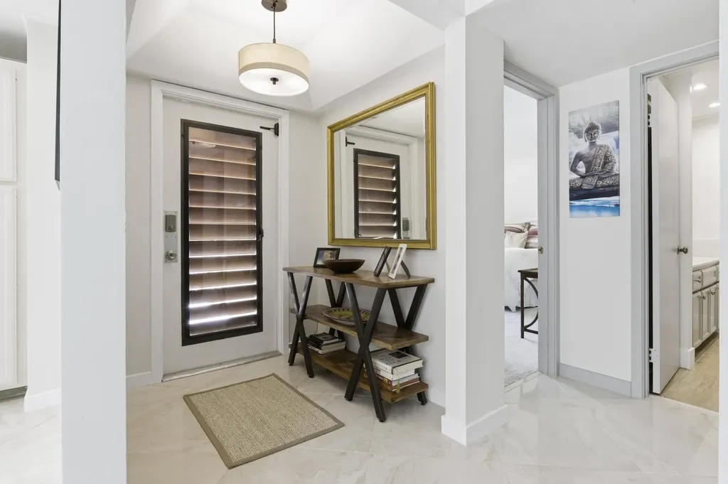 137 Brackenwood Road Palm Beach Gardens FL 33418