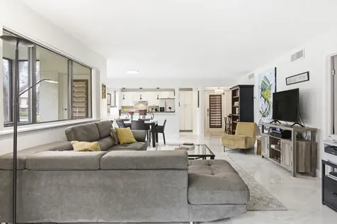 137 Brackenwood Road Palm Beach Gardens FL 33418
