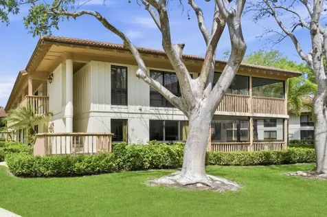 137 Brackenwood Road Palm Beach Gardens FL 33418
