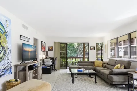 137 Brackenwood Road Palm Beach Gardens FL 33418