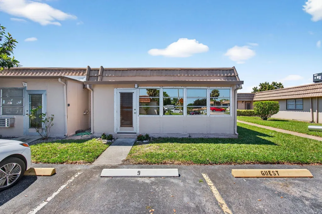 225 Seville Boulevard Delray Beach FL 33446