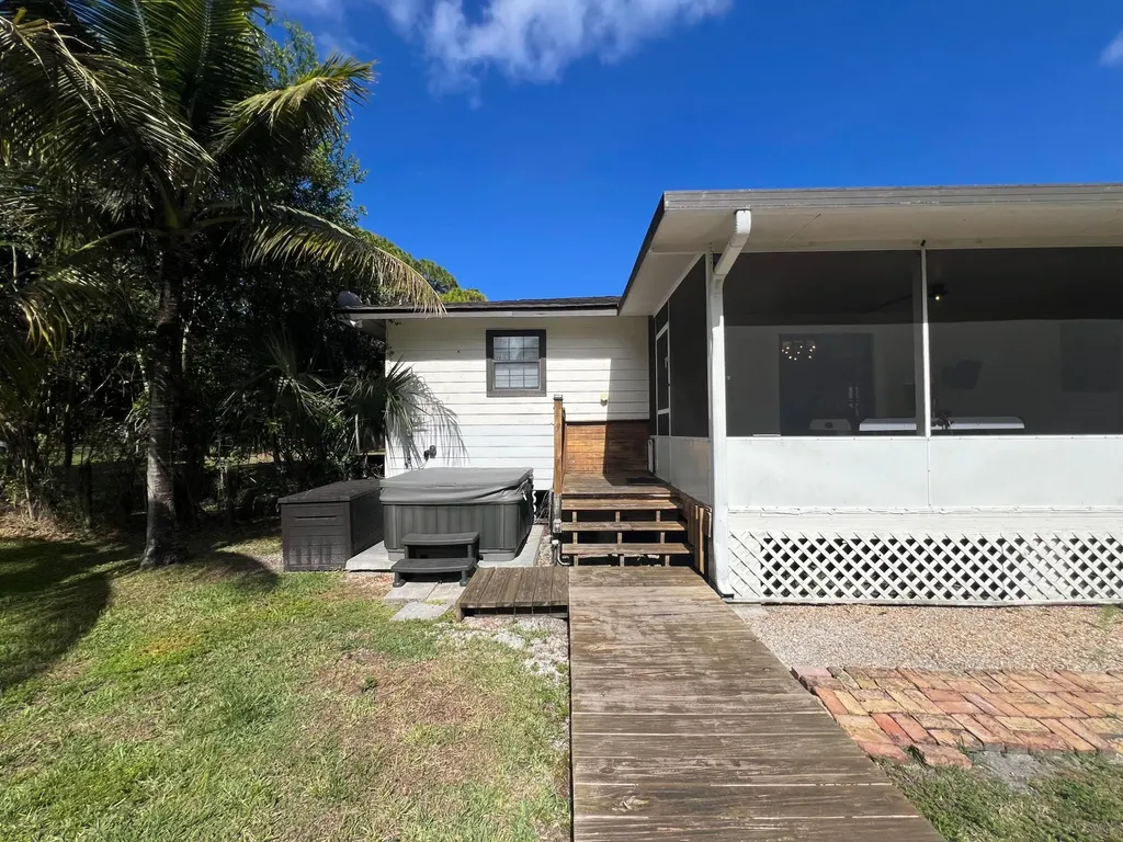 14771 N 66th Trail Trail N Palm Beach Gardens FL 33418